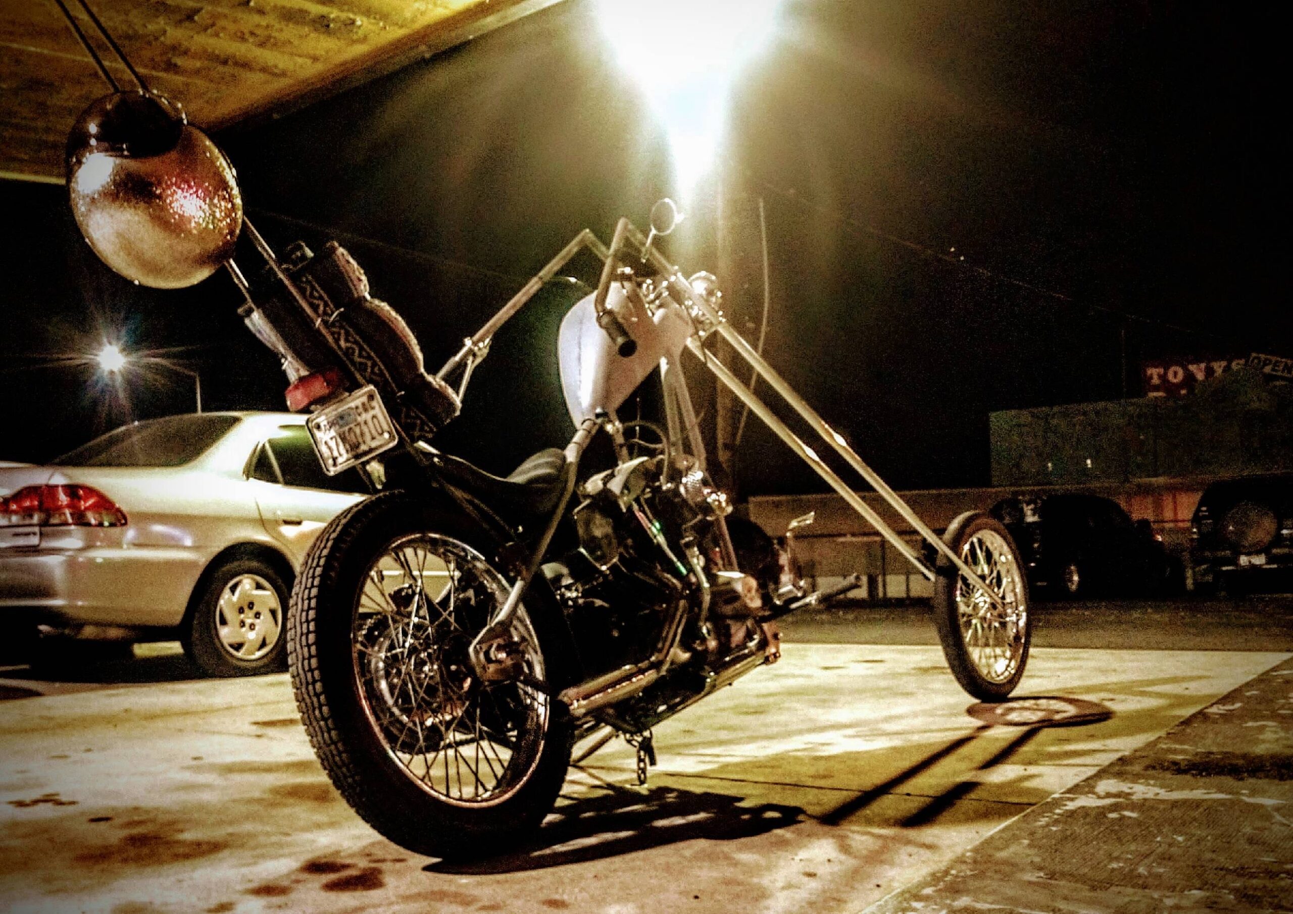 Vintage-inspired chopper motorcycle build
